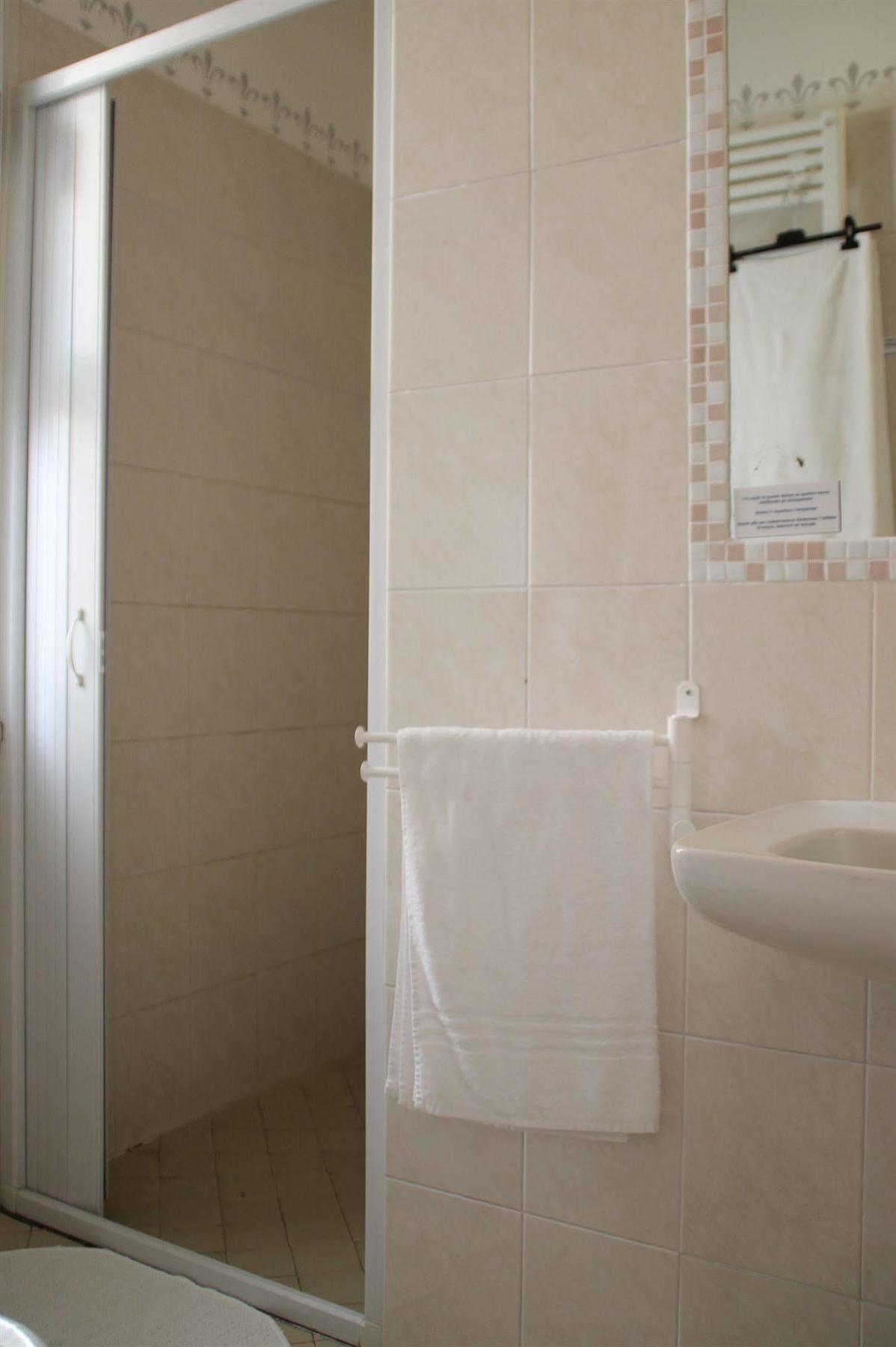Hotel Brotas Rimini Kültér fotó