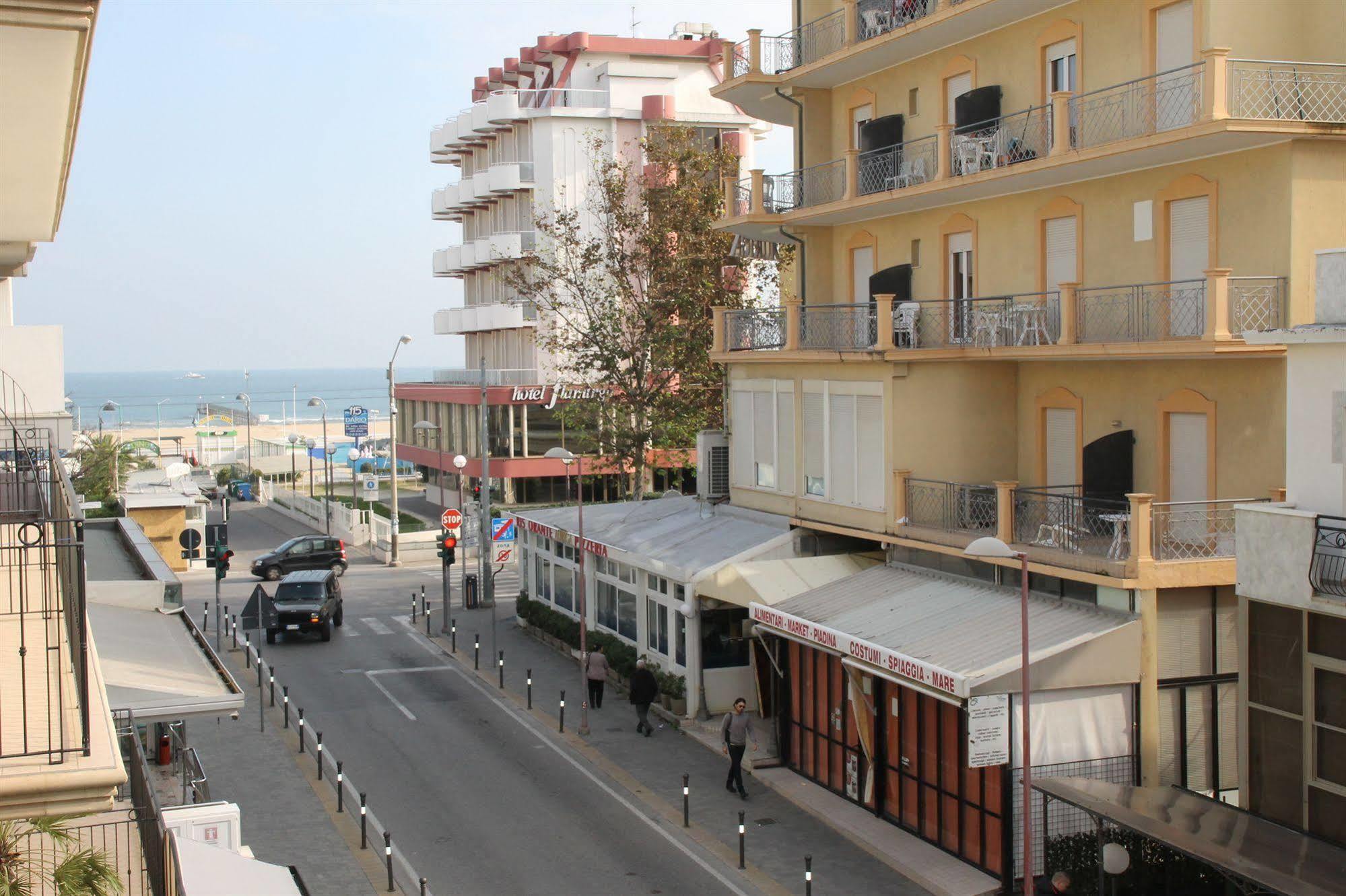 Hotel Brotas Rimini Kültér fotó